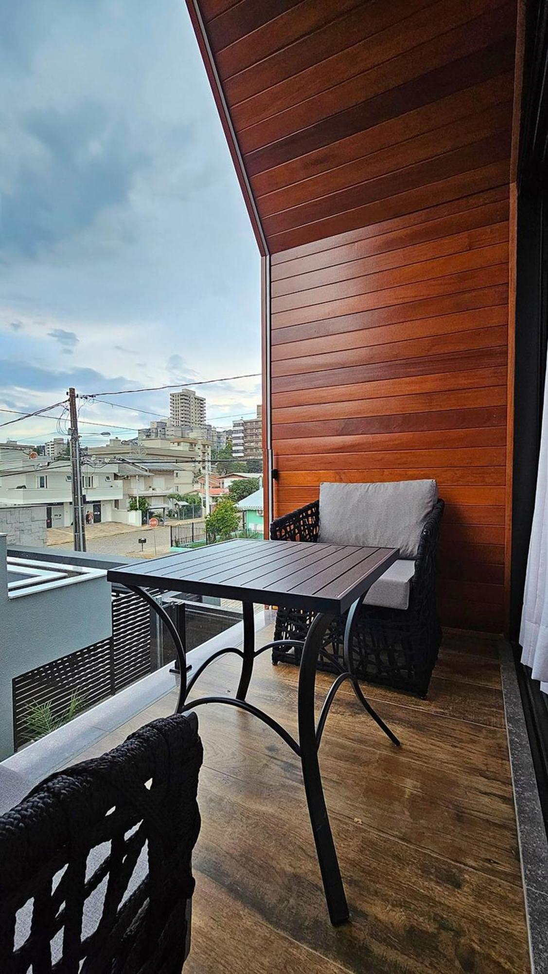 Apartment Pinot Noir - Cabanaurbana *